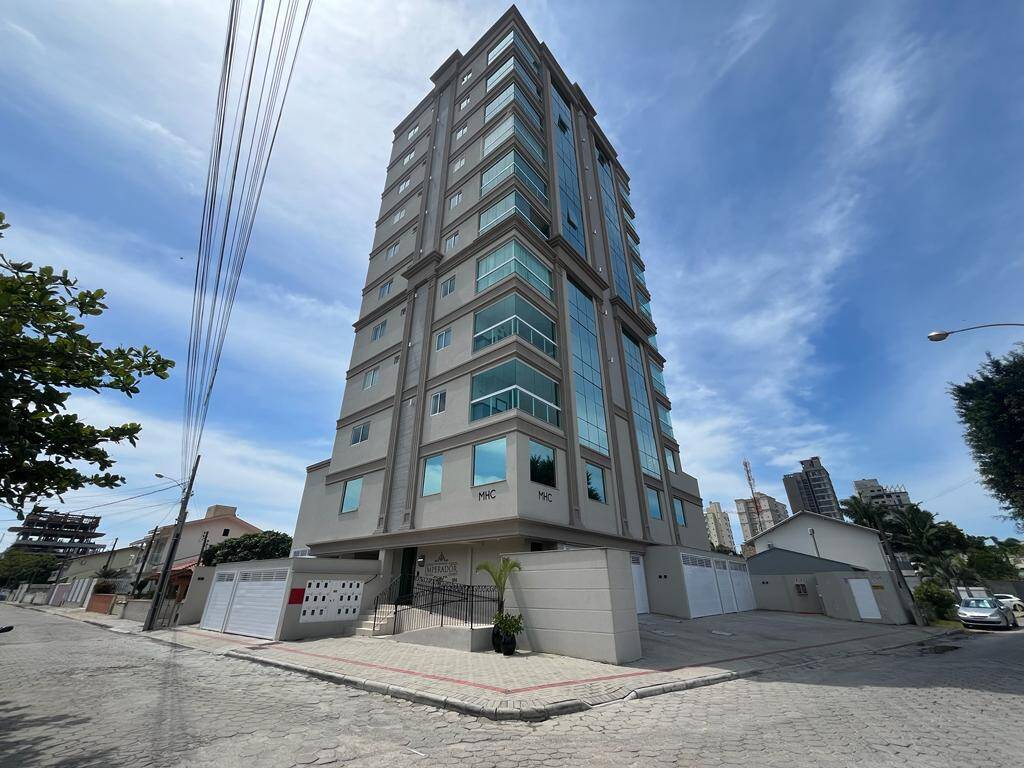 #58739834 - Apartamento para Venda em Porto Belo - SC