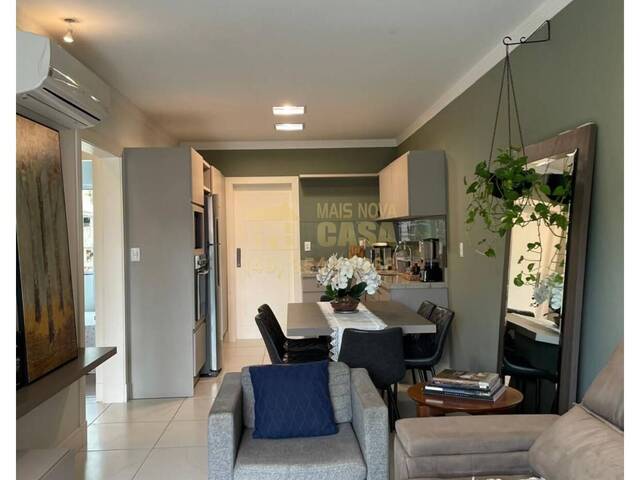 Apartamento para Venda em Balneário Camboriú - 5