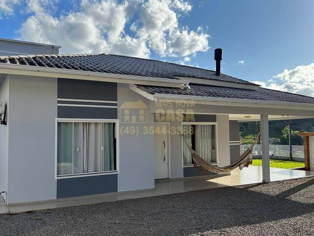 Casa para Venda em Vargem - 2